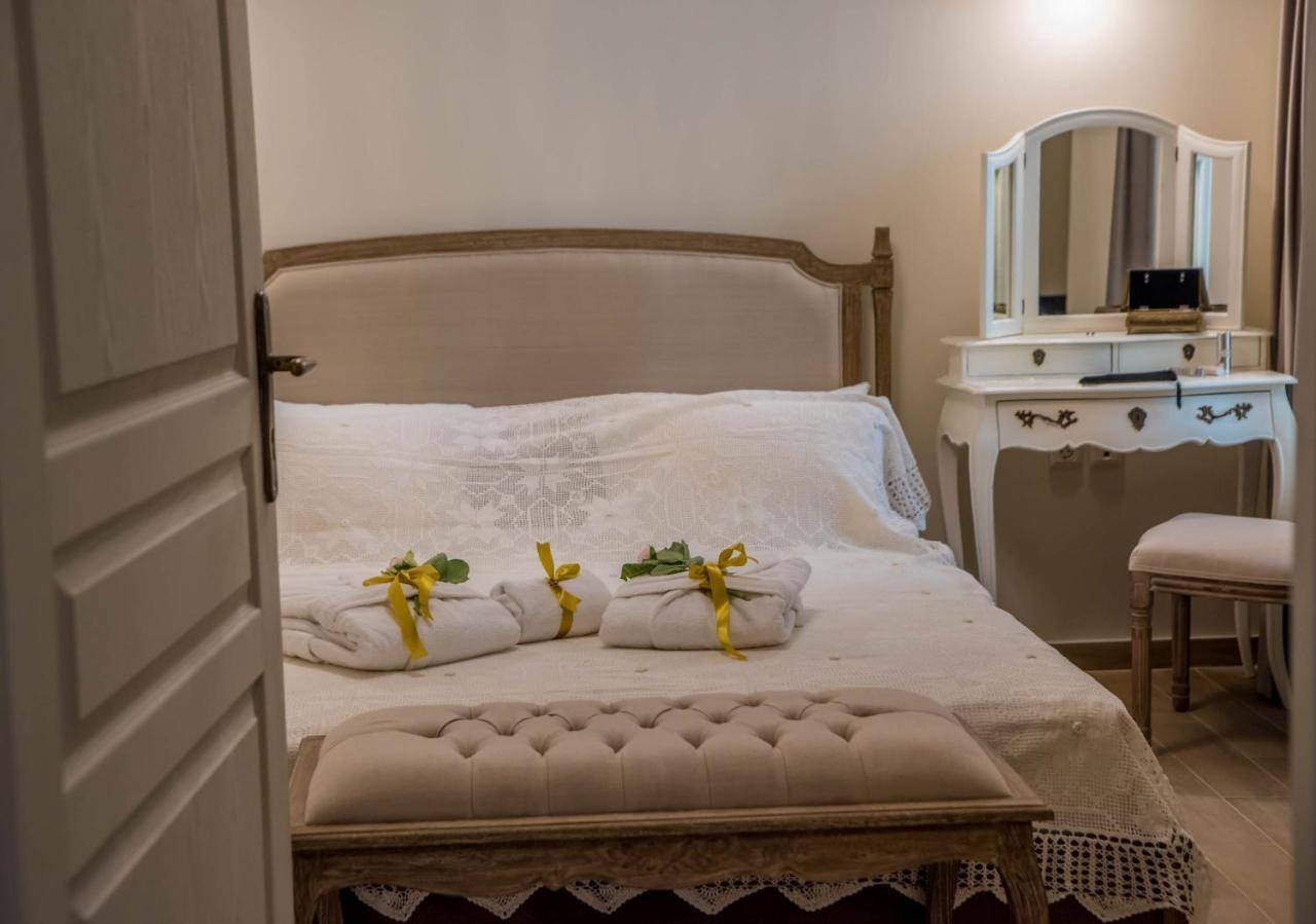 Kyria Boutique House Apart otel Atina Dış mekan fotoğraf